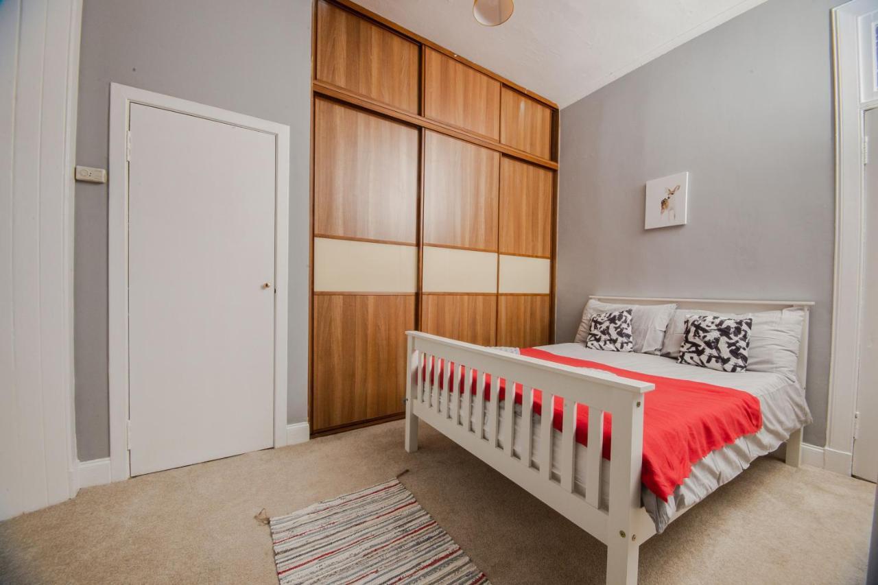 Bonhill Getaway Apartamento Dumbarton Exterior foto