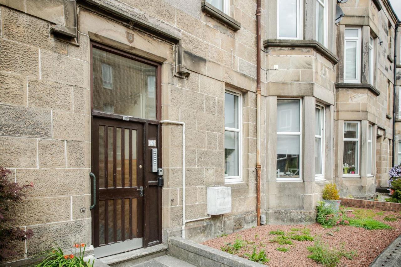 Bonhill Getaway Apartamento Dumbarton Exterior foto